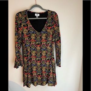 Old Navy floral dress with long sleeves.